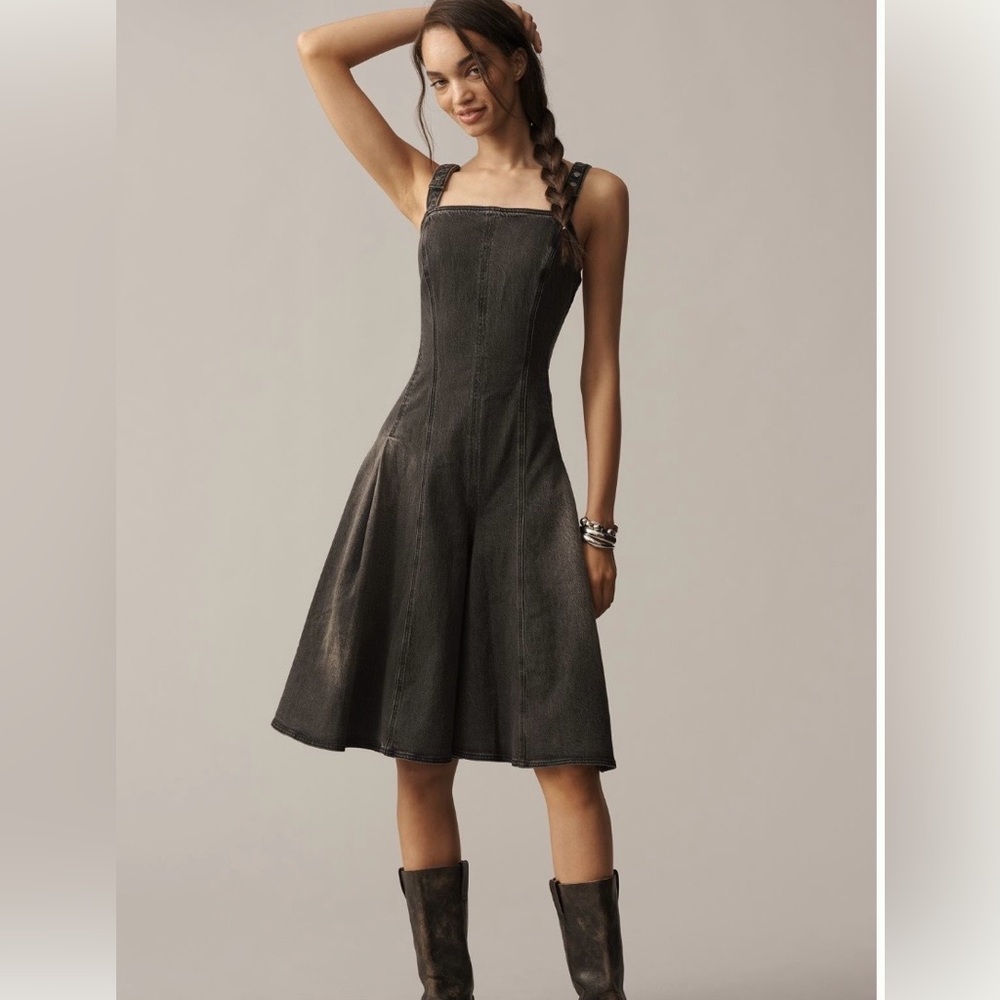 Anthropologie Pilco  Women's Wide-Leg , Midi Denim Jumpsuit in dark grey/ black